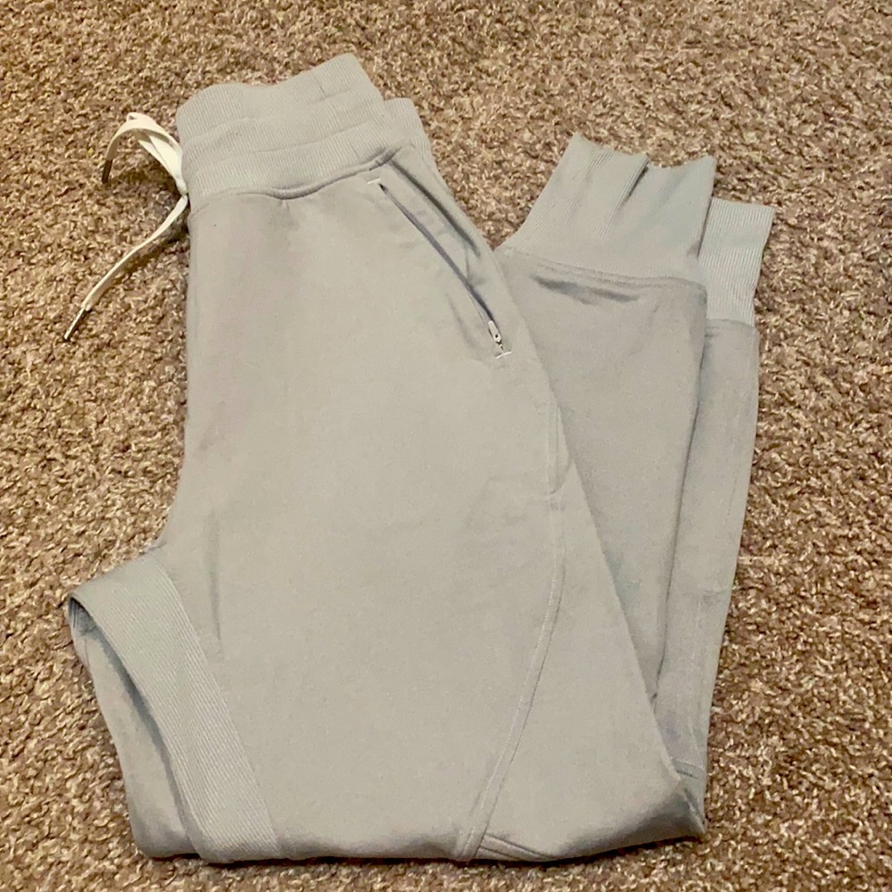 lululemon grey sweats